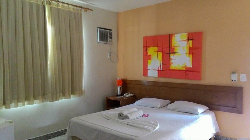 Hotel Pinheiros Chonim de Baixo Bagian luar foto