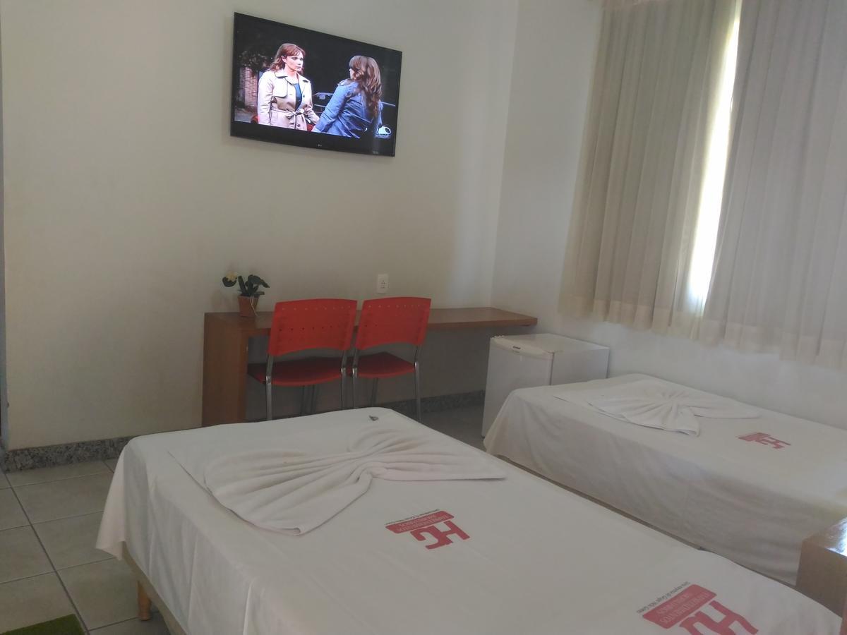 Hotel Pinheiros Chonim de Baixo Bagian luar foto