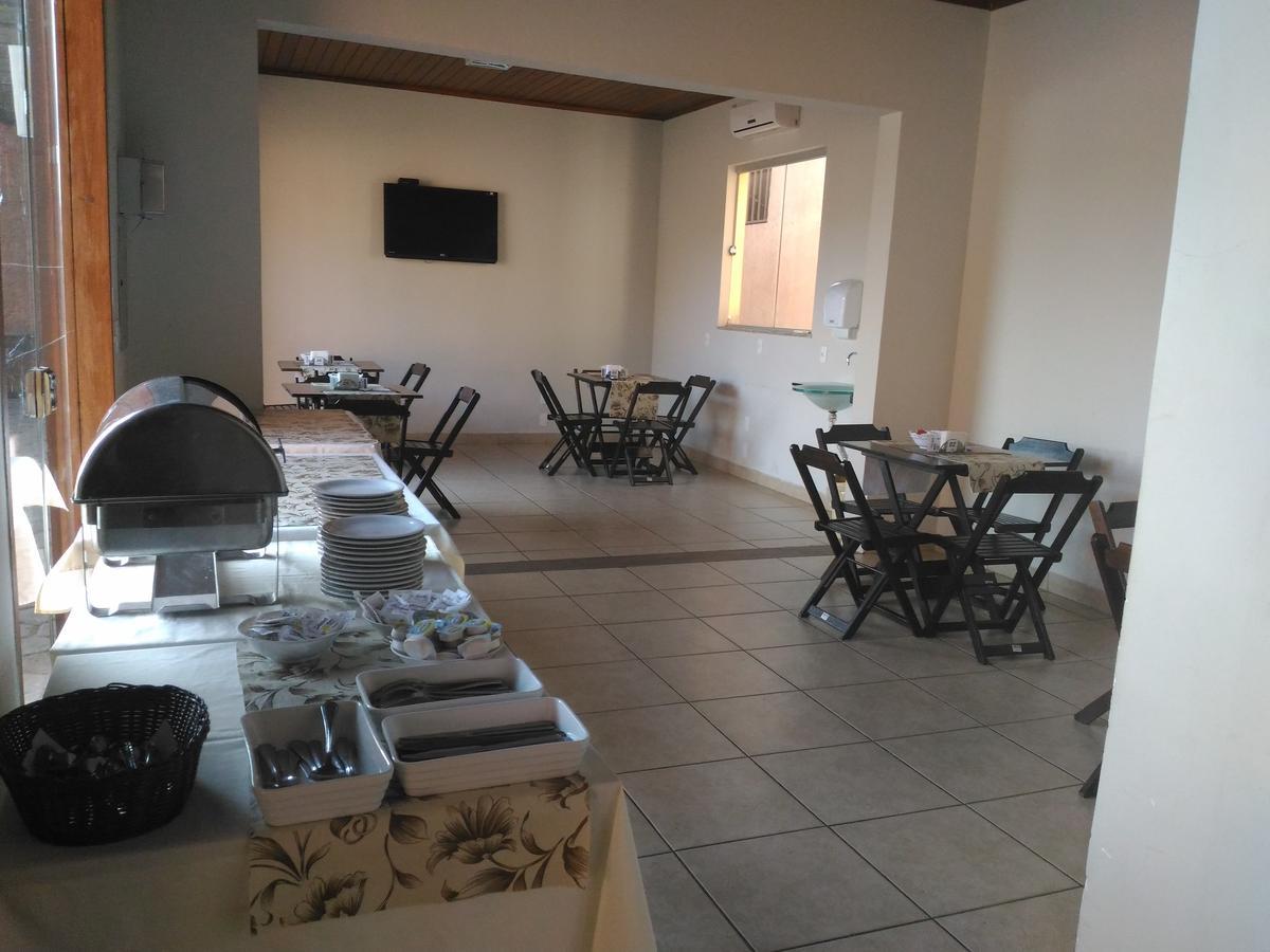 Hotel Pinheiros Chonim de Baixo Bagian luar foto