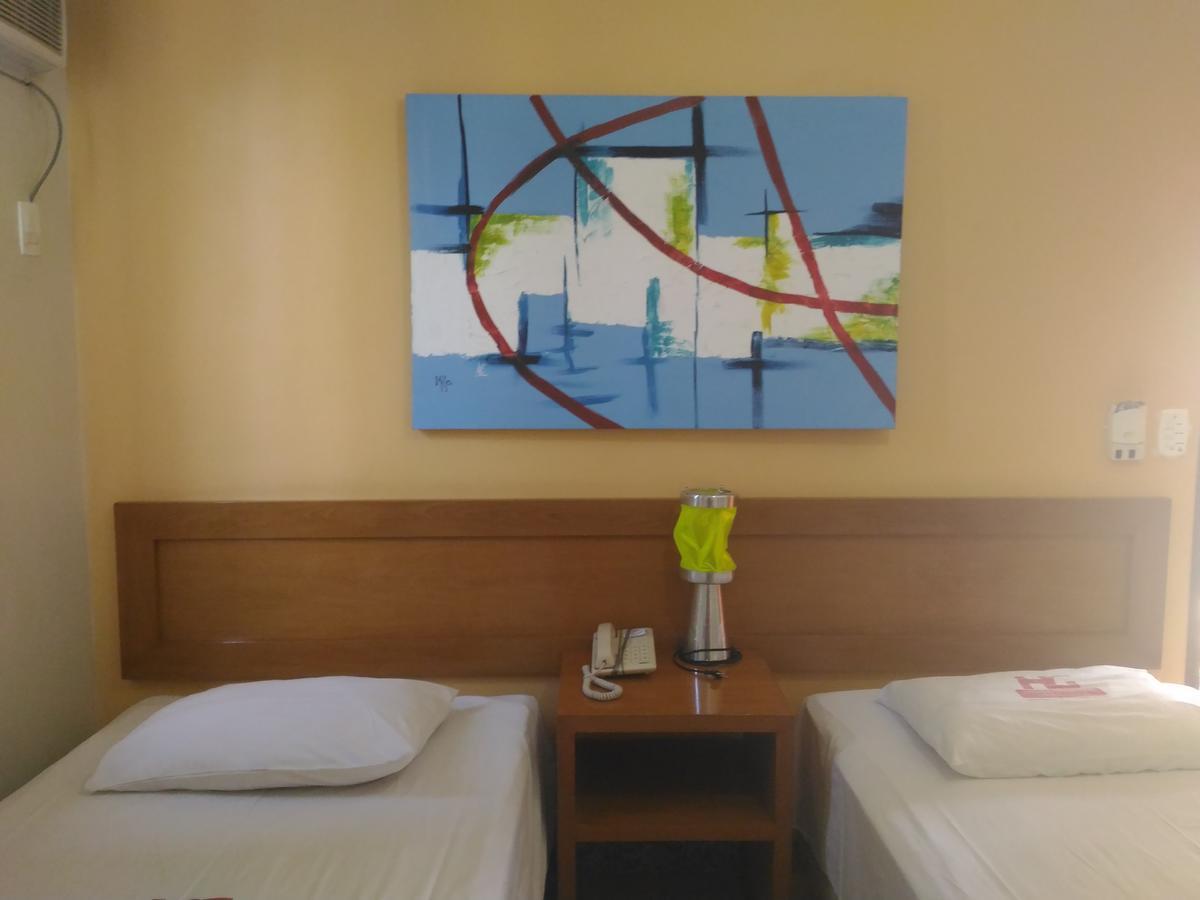 Hotel Pinheiros Chonim de Baixo Bagian luar foto