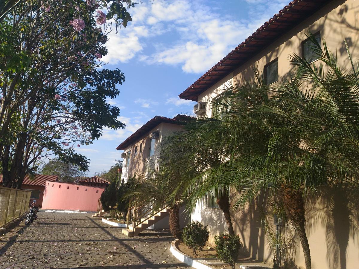 Hotel Pinheiros Chonim de Baixo Bagian luar foto